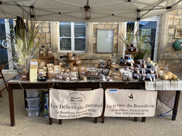 Duravel Weekly market. Every Saturday 8am til 11am at Place de la Mairie, 46700 DURAVEL