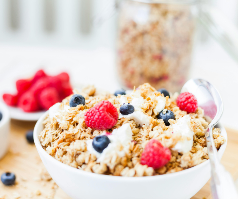 raspberry granola