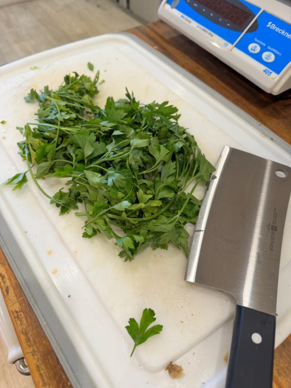 big handful of chopped fresh parsley